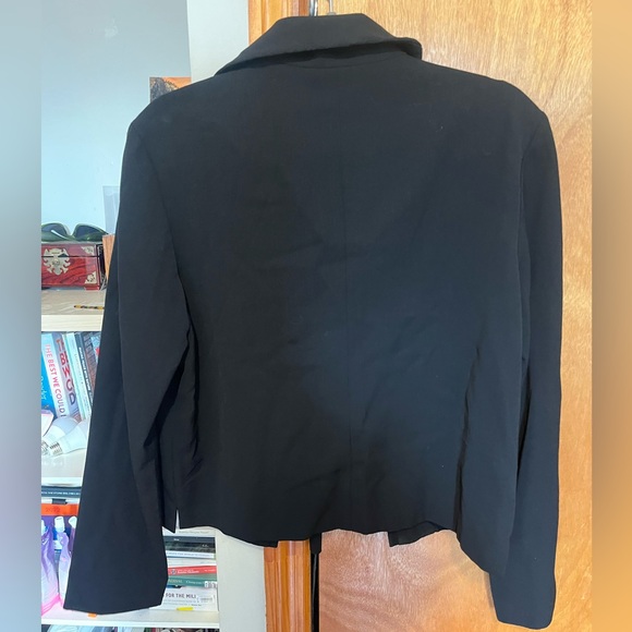 cropped blazer/ y’s - Picture 2 of 2